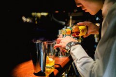 武汉调酒学校,带你步入鸡尾酒的殿堂