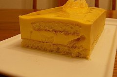 给孩子吃的蛋糕,最好能够亲自动手制作