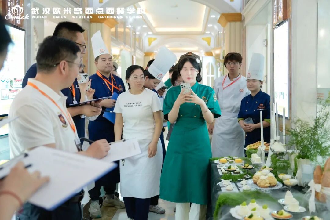 15-17岁孩子家长警示:短视频正吞噬孩子的未来!